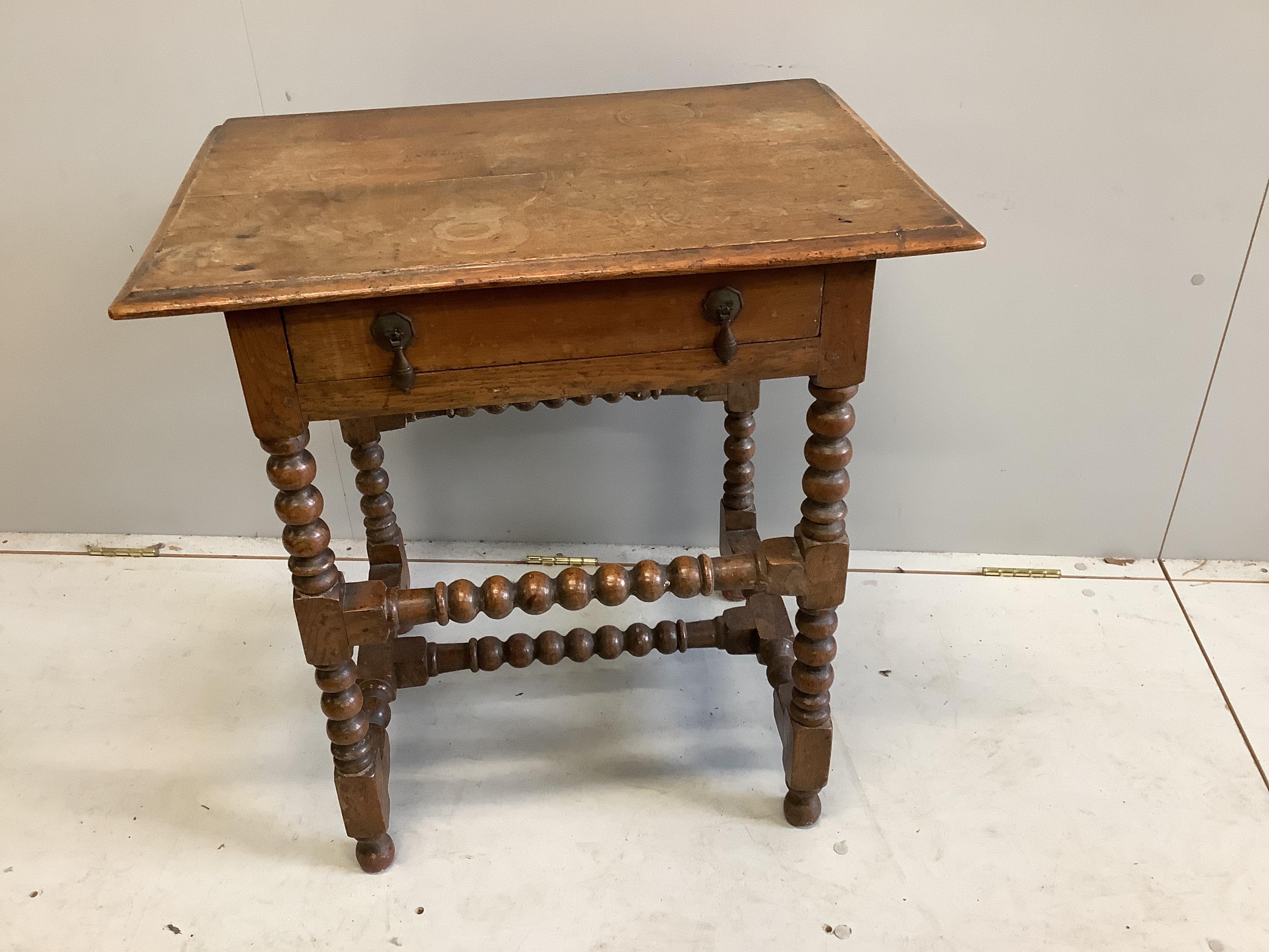 An 18th century oak bobbin leg side table, width 68cm, depth 46cm, height 72cm